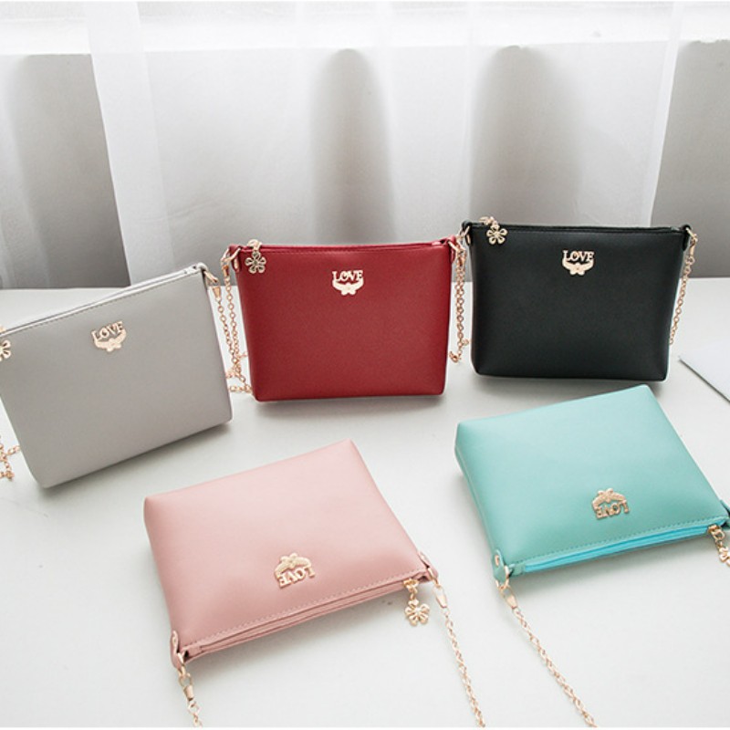 TRAVEASY 2022 new women's bag chain small bag Chaozhou embroidery line leisure style one shoulder versatile cross-body bag