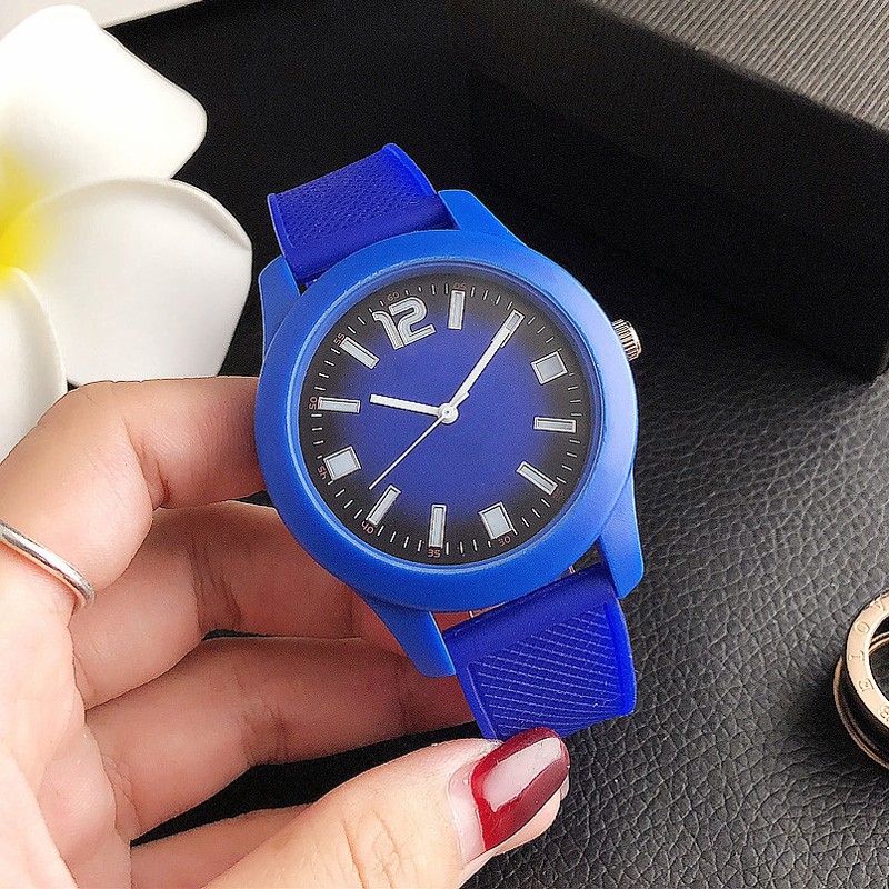 Brand Wrist Watches Fashion Men Women Ladies Girl Couples Crocodile Pattern Quartz Casual Silicone Band Watch LA13