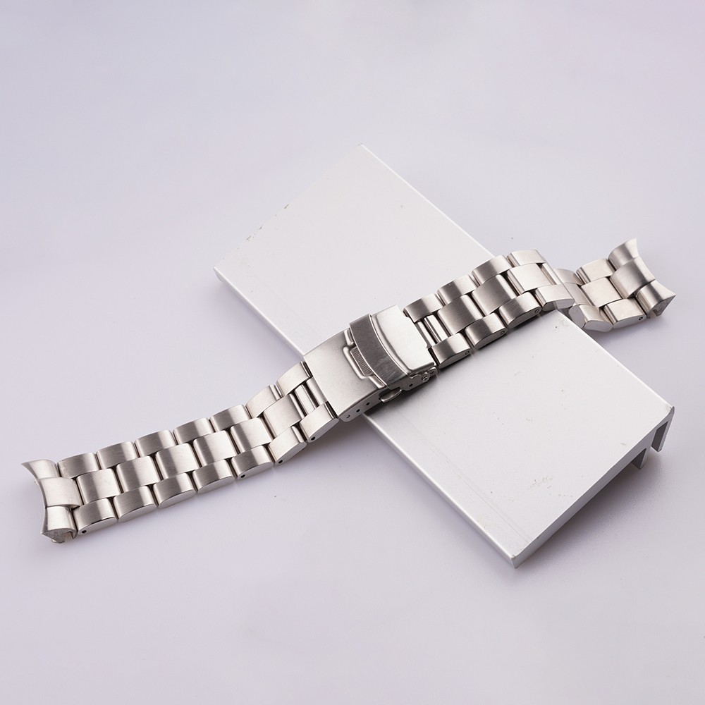 Rolamy 22mm Silver All Brushed Solid Curved End Links Replacement Watchband Bracelet Double Push Clasp For Seiko SKX 007