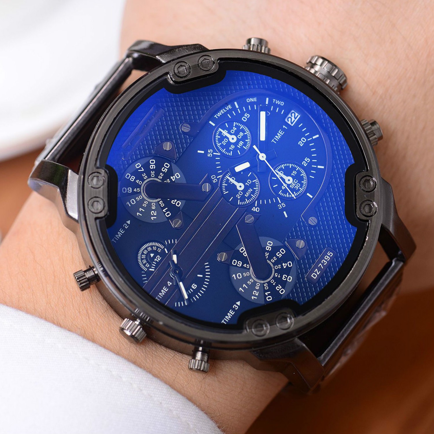 Sports Blue Big Dial Men's Watch Double Machine 7395 Cool Blue Steel Belt Quartz Watches Male Clock Locomotive Relogio Masculino