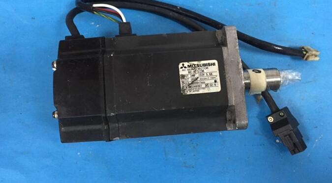 HC-KFS73-K Servo motor, used in good condition. 80% New Look, Good Work, Free Shipping