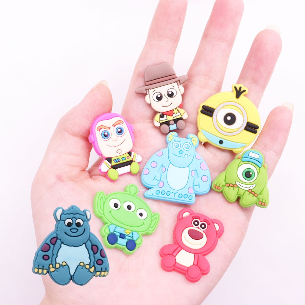 Wholesale 50pcs Cartoon Bear Animals Character Plastic Shoes Magic Shoe Accessories DIY Kids Hole Slippers Wristbands Shoes Croc Jibz