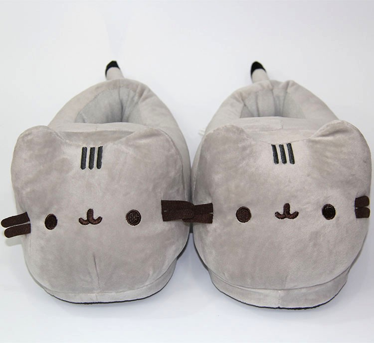 Cartoon full covered cat slippers slides winter warm soft plush doll indoor cute anime bedroom shoes for man woman home use