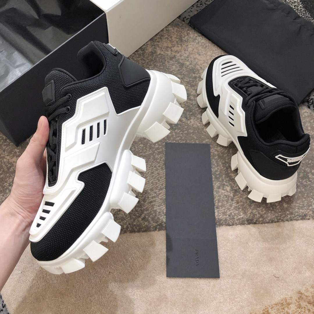 Luxury men's shoes high-end couples and sneakers Cloudbust Thunder Robot men and women and chunky sole height promotion dad shoe