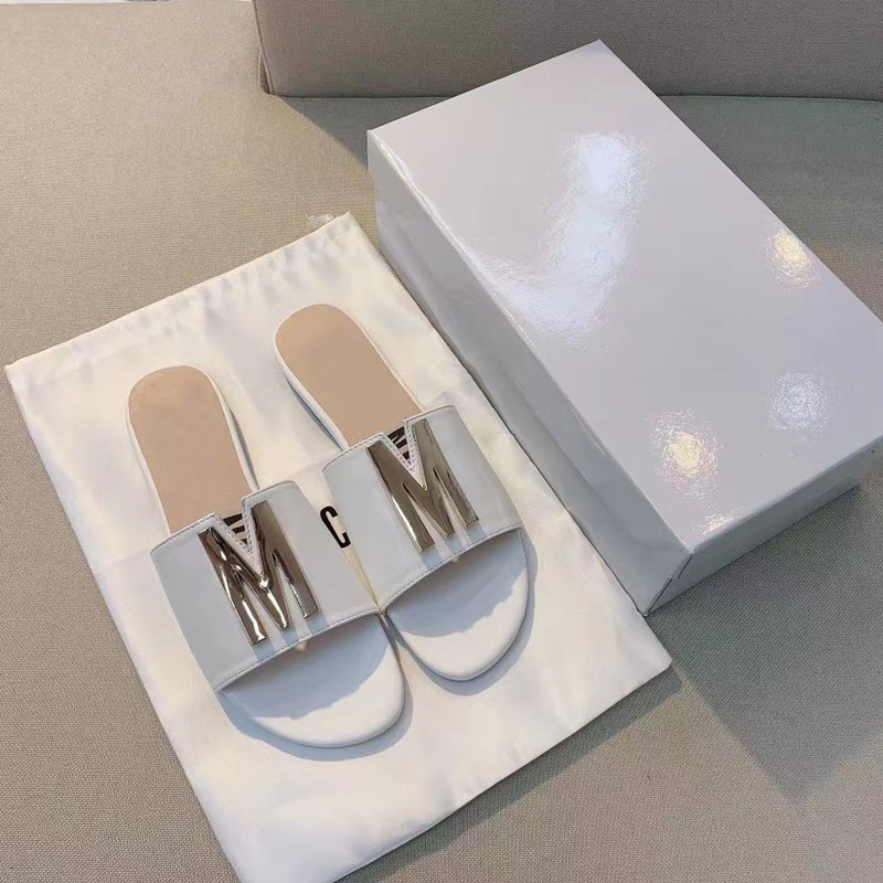 2022 summer new one word flat bottom sandals and slippers women letters metal buckle casual wear one step beach sandals