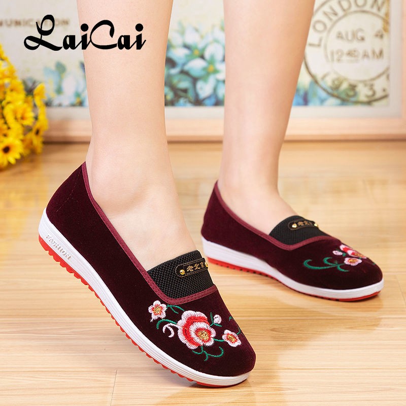 Old Beijing cloth shoes women's soft non-slip mid-aged shoes' flat breathable single pedal maternal shoes for women