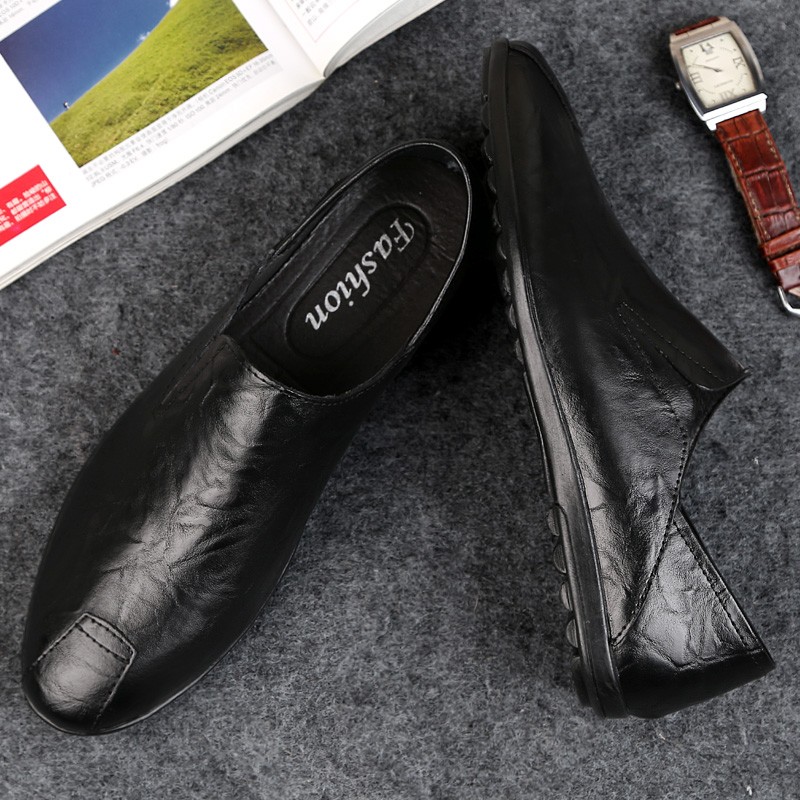 Men's fashion leather shoes loafers soft comfortable breathable flat shoes men's lightweight driving shoes lazy shoes