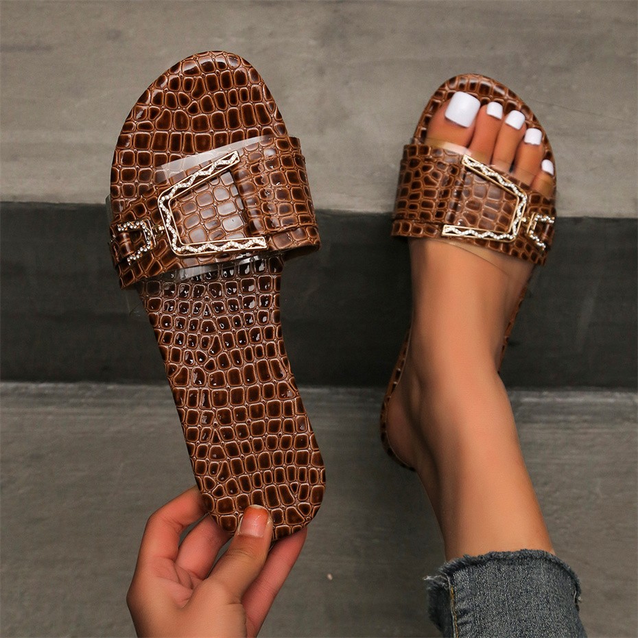 2022 summer women slippers shining rhinestone outdoor flat shoes fashion beach vacation sandals items wholesale lots M8886