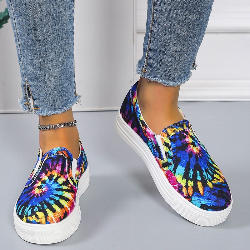 Women's Sneakers Print Fashion Loafers 2022 New Flat Light Walking Shoes Color 43 Size All-match Vulcanized Shoes Zapatos De Mujer