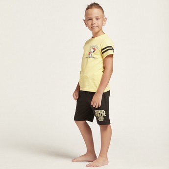 Snoopy Graphic Print T-shirt with Shorts Set