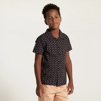 Juniors All Over Print Shirt with Short Sleeves and Button Closure