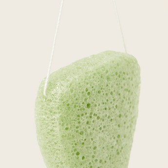 Bebecare Triangle Green Tea Konjac Bath Sponge