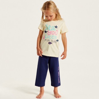 Juniors Printed Crew Neck T-shirt and Pyjama Set