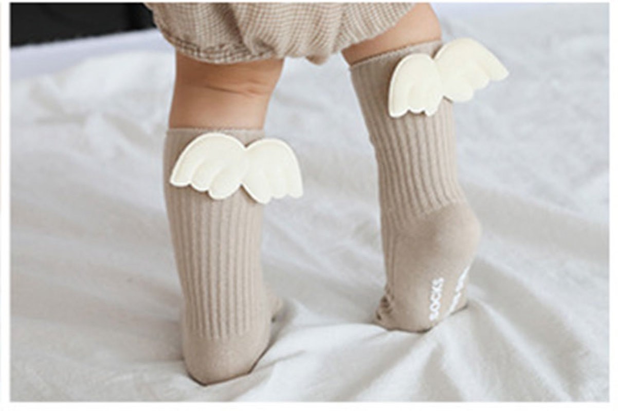 Baby Girls Socks Cute Angel Wings Knee High Socks Princess White Non-slip Socks For 0-3 Years Newborn Baby Socks