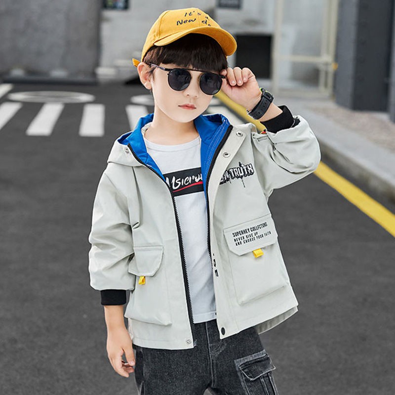 New 2022 polyester spring and autumn jacket for boy fashion Korean version hooded print windbreaker casual cool children's clothing