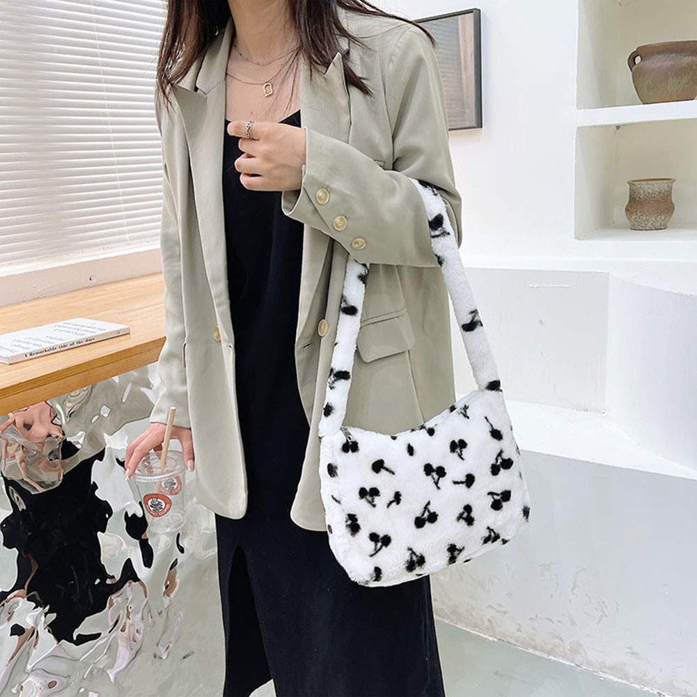 Exquisite Women's Bag Plush Cherry Pattern Printing Shoulder Underarm Bag Fashion Autumn Winter Ladies Large Capacity Handbags