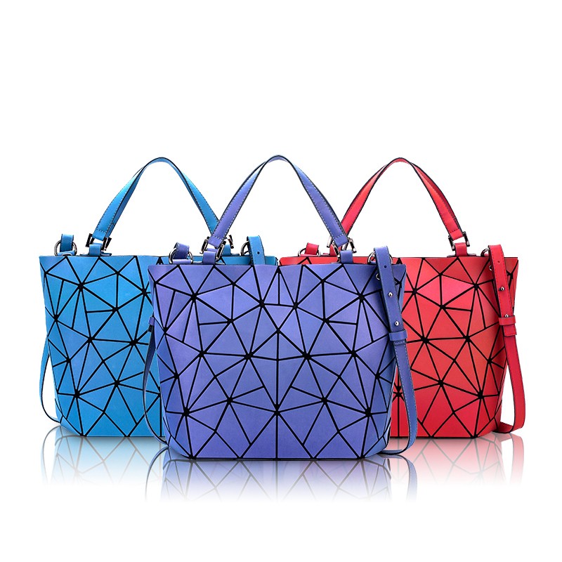 Women's Luminous Handbag, Embroidered Geometric Shoulder Bag, Padded Shoulder Bag, Laser, Foldable, 2020
