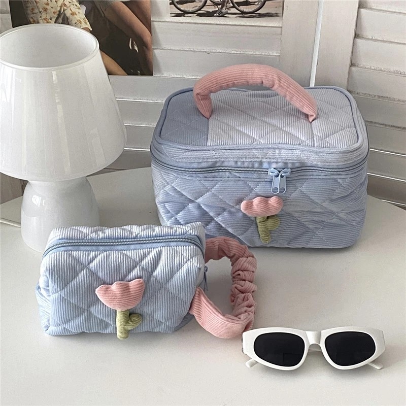 Women's Tulip Corduroy Makeup Pouch Ins Large Capacity Travel Cosmetic Bag Zipper Toiletry Cases Portable Comestics Storage Box