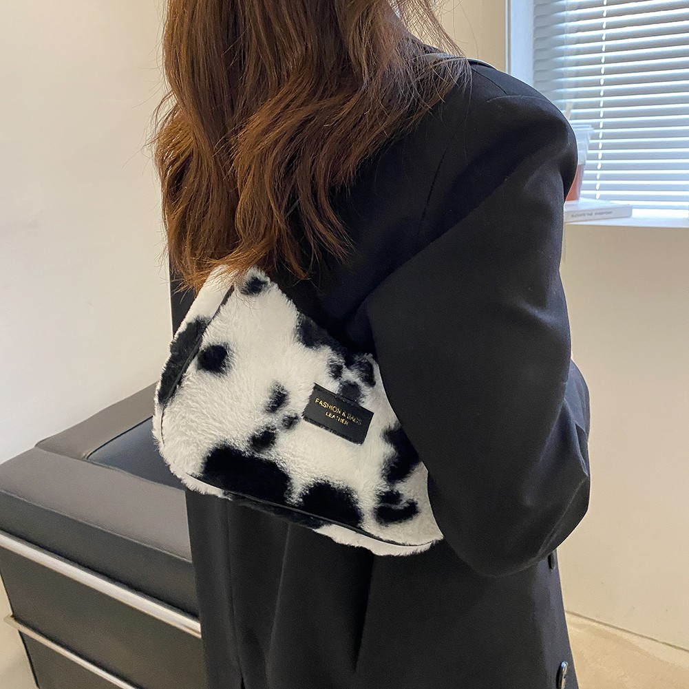 Women Soft Plush Shoulder Bags Cow Print Bags 2021 Winter Quilted Plaid Small Handbag Female Warm Faux Fur Fluffy Tote Bags