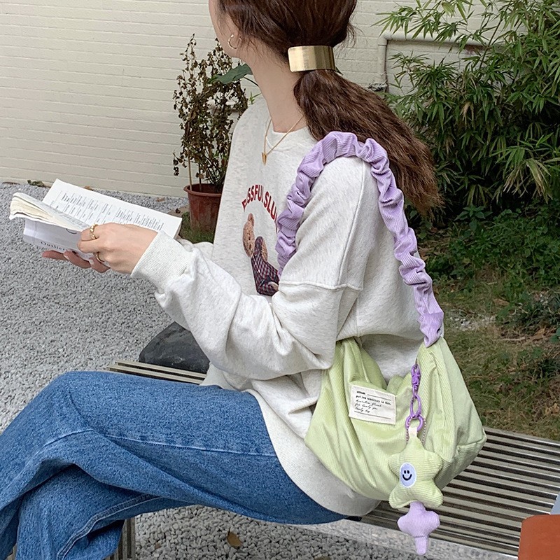 Women's Shoulder Bags 2022 Corduroy Shopper Bags Girls Fashion Casual Bags Vintage Cute Sweet Scruss Shoulder Strap Hobo Bags