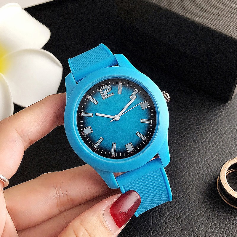 Brand Wrist Watches Fashion Men Women Ladies Girl Couples Crocodile Pattern Quartz Casual Silicone Band Watch LA13