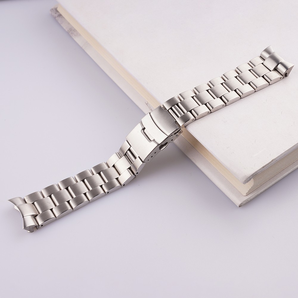 Carlewit 22mm Silver All Brushed Solid Curved End Links Replacement Watchband Bracelet Double Push Clasp For Seiko SKX 007