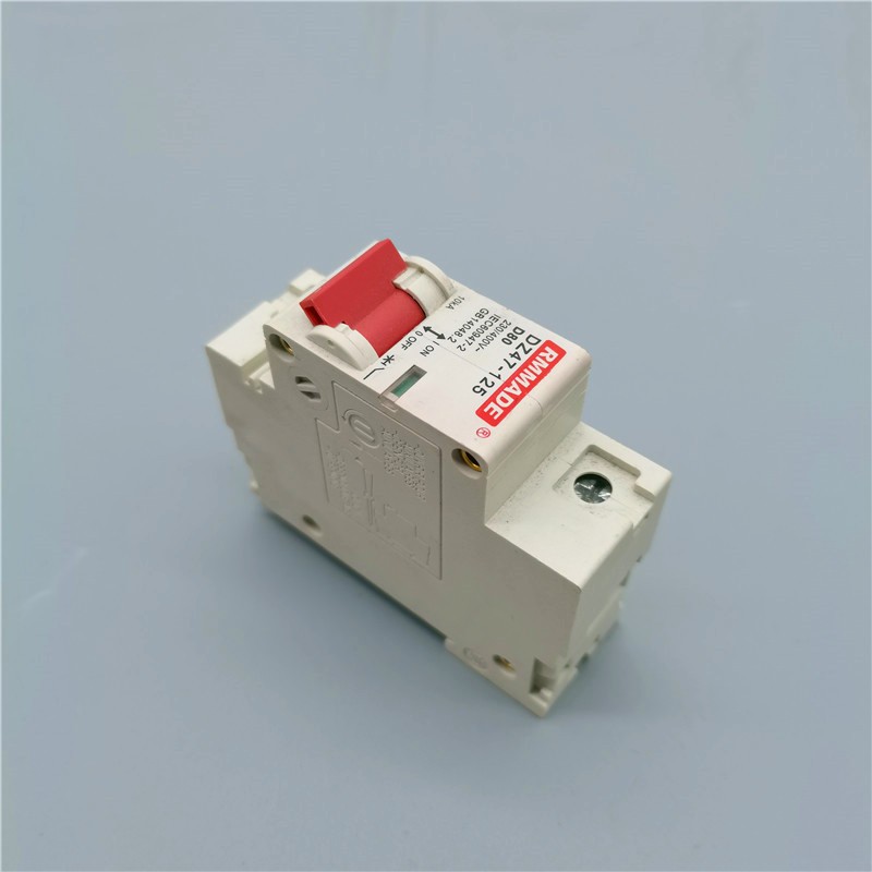 1p residual current leakage protection circuit breaker dz47-125 air switch of air switch circuit breaker dz47-100 C45 125A