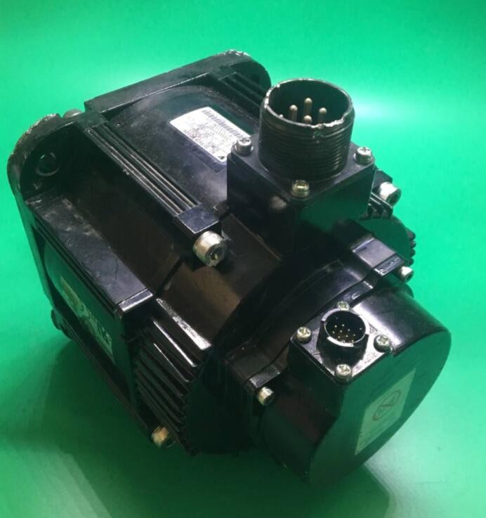 SGMGV-13ADC61 Servo motor, used in good condition. 80% New Look, Good Work, Free Shipping