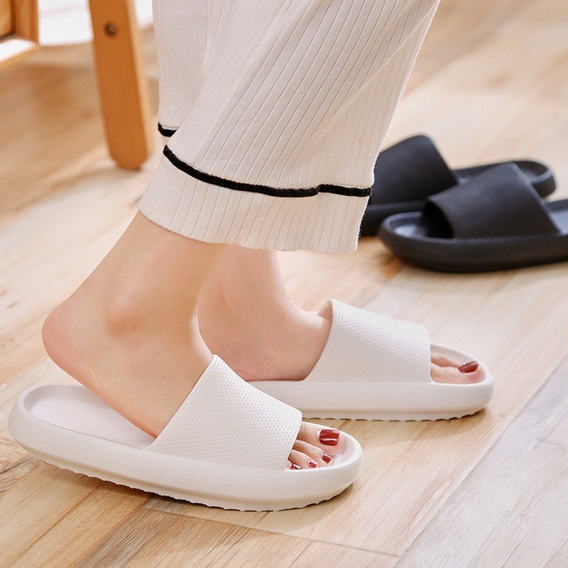 Female Home Slippers Summer Women Thick Platform Slides Women's Sandals Flip Flops Beach Sandal Mule Anti-slip Slippers for Men