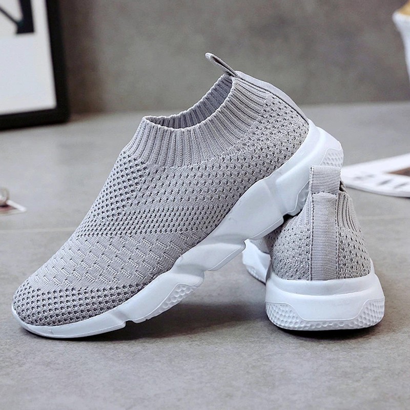 Rimocy Spring Summer Women Sneakers Lightweight Breathable Flat Mesh Woman Non-slip Soft Bottom Casual Shoes Socks 2022