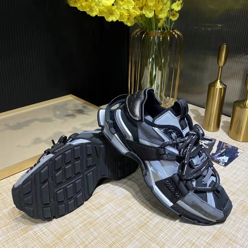 Italian brand 2021 spring and autumn women's sports shoes men's running shoes lace-up leather details contact customer service