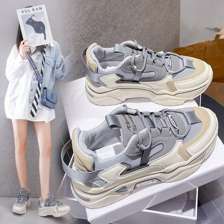 2022 new summer Harajuku breathable mesh spring and autumn popular women's casual sports shoes thick-soled shoes four seasons