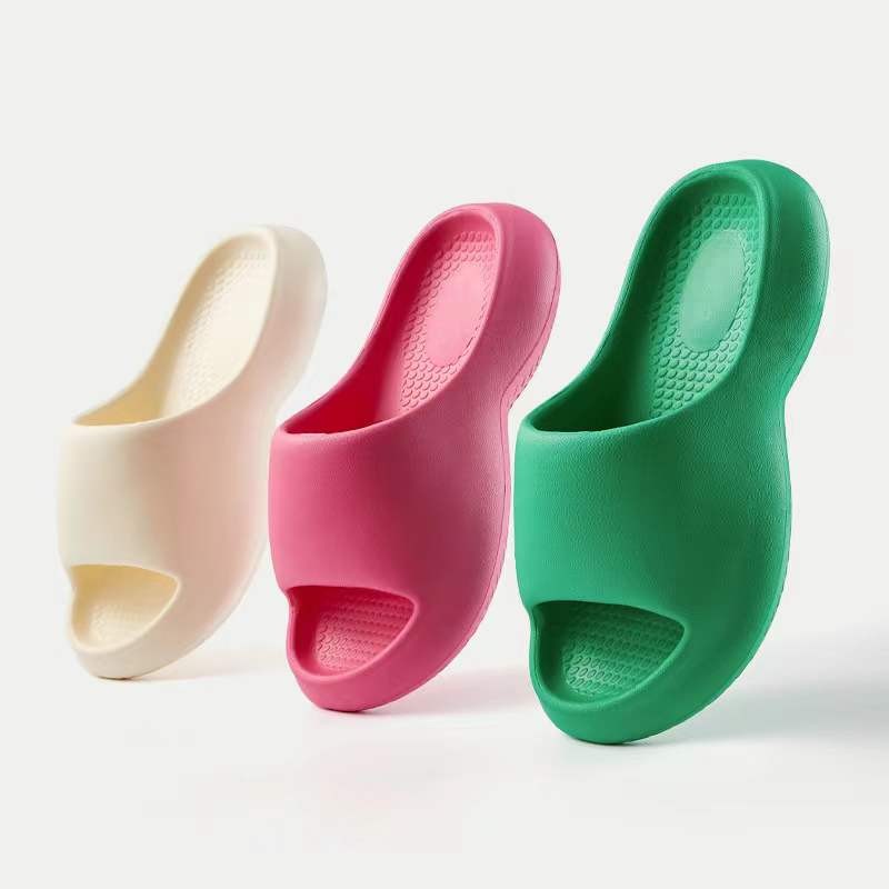 Summer Slippers For Women Platform Clogs Garden Sandals Cartoon Slippers Girl Home Shoes Women Slides Wedges Shower Indoor Shoes