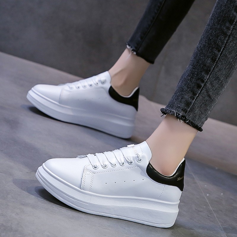 2022 New Genuine Leather Women Platform Sneakers Autumn Fashion Sport Little White Shoes Ladies Vulcanized Shoes Plus Size 44