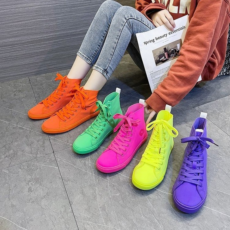 Spring 2022 New High Quality Sneakers Women Fashion Casual Running Shoes Women Soft Leather Sneakers Sport Lady Shoes Woman
