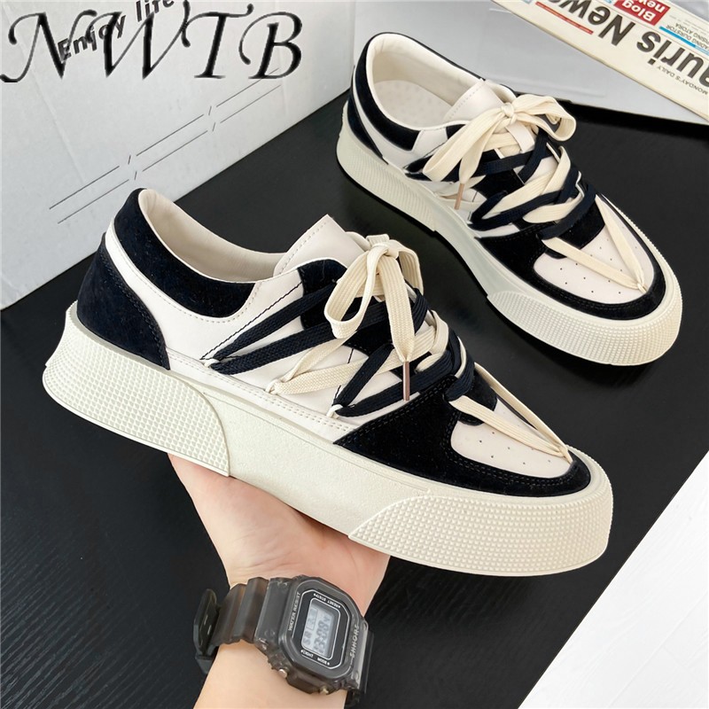 Lace-up Mens Shoes Lightweight Vulcanize Fashion Men Sneakers Mesh Casual Shoes Male Shoes Sneakers Zapatillas Athletic Footwear