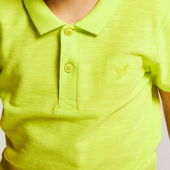 Juniors Solid Polo T-shirt with Short Sleeves and Button Closure