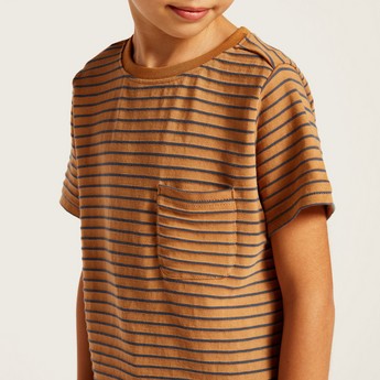 Striped Crew Neck T-shirt with Short Sleeves and Chest Pocket