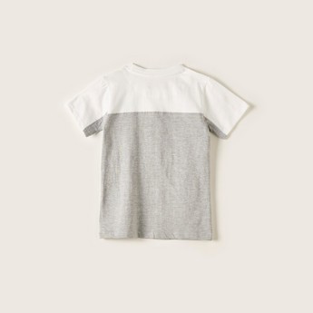 XYZ Printed T-shirt with Round Neck and Short Sleeves