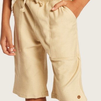 Solid Shorts with Drawstring Closure and Pockets