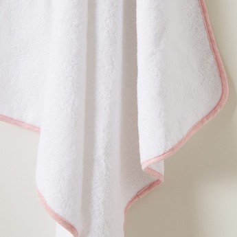 Giggles Textured Hooded Towel - 76x66 cms