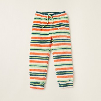 Juniors Graphic Print T-shirt and Striped Pyjamas Set