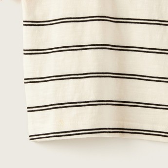 Juniors Striped T-shirt with Short Sleeves