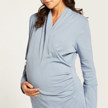 Love Mum Maternity T-shirt with Long Sleeves