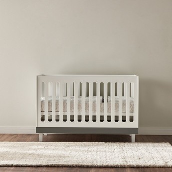 Juniors 3-in-1 Madison Wooden Baby Crib