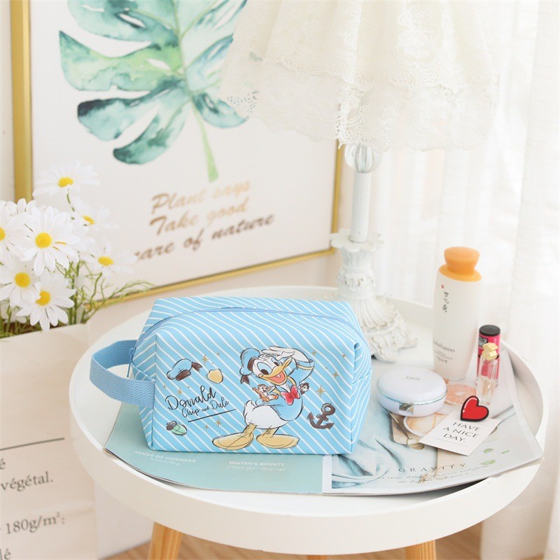 Disney cartoon large capacity women's cosmetic bag travel clutch multifunction large capacity durable PVC zipper storage bag