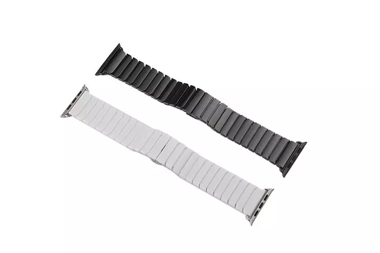 URVOI Link Bracelet for Apple Watch 7 6 SE 5 4 3 2 1 Band Space Ceramic Strap for iWatch 40 41 44 45mm Color White Black