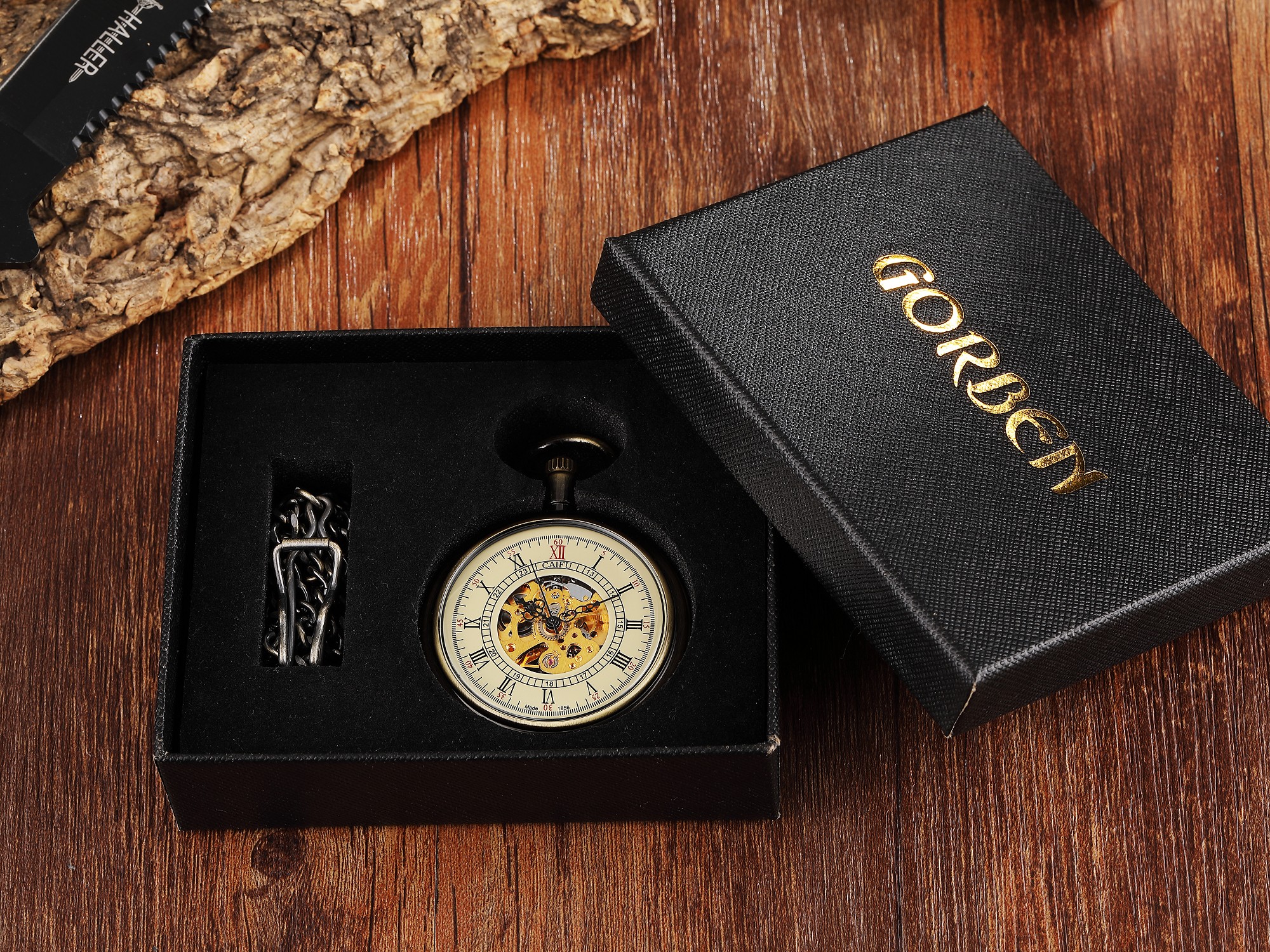 Gold Retro Hand Wind Mechanical Luxury Steampunk Pocket Watch Hollow Watches Roman Numerals Clock With Fob Chain Reloj Hombre