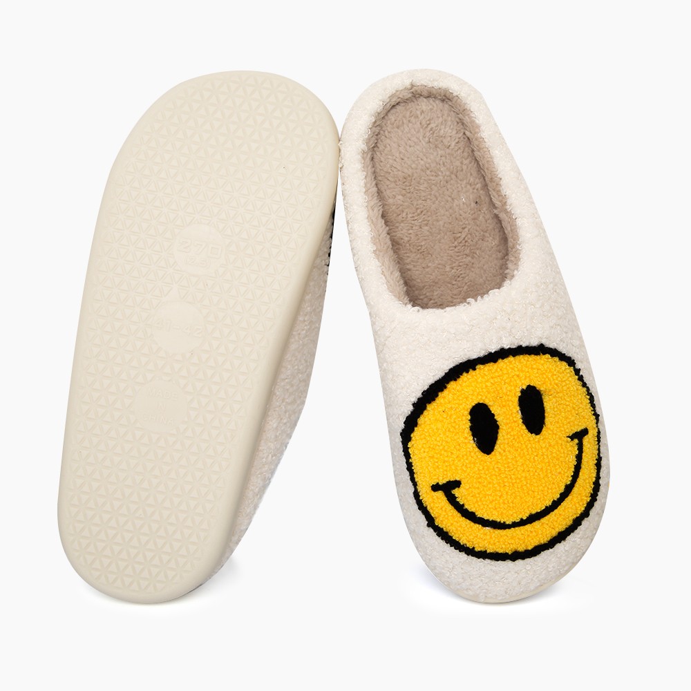 Smiley Face Slippers Winter Women Slippers Fluffy Plush Warm Soft Soled Cotton Shoes Indoor Home Non-slip Bedroom Flat Shoes