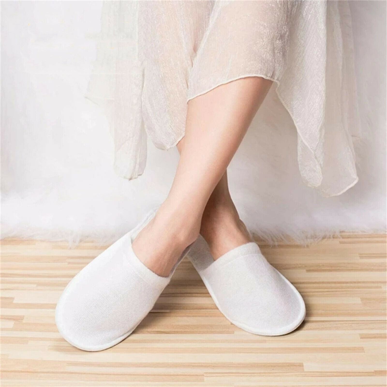 30 Pairs of Disposable Slippers, Soft Touch A+ Quality Closed Toe, Suitable for Hotel, Spa Guests, Travel Men and Women (White)